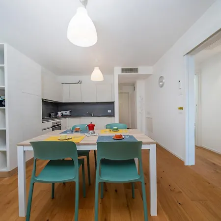 Guesthost - Neos House Appartement *