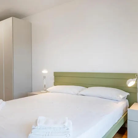 Lägenhet Neos House *