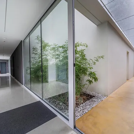 Neos House Lägenhet *