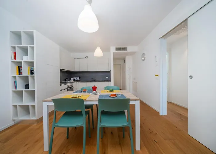 Guesthost - Neos House Apartment *