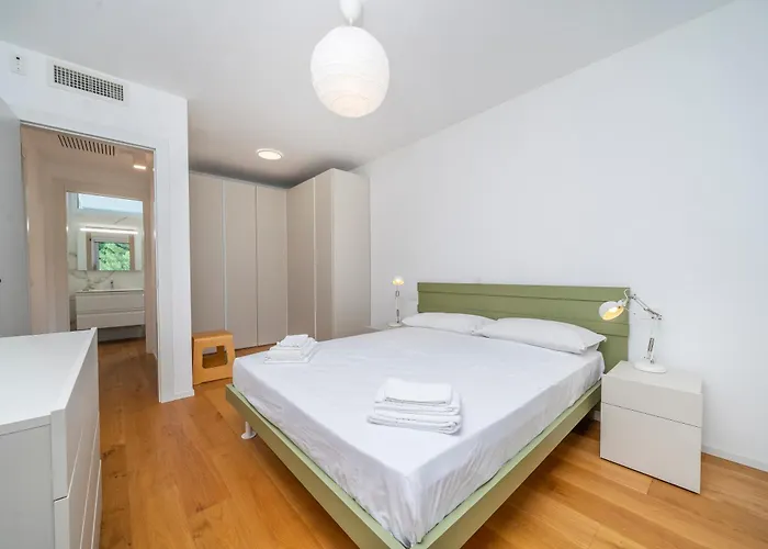 Apartment Guesthost - Neos House *